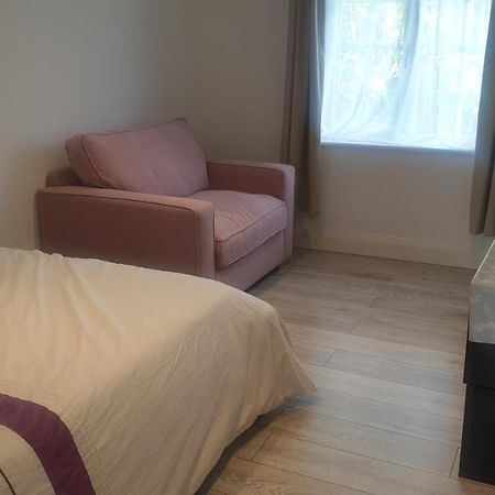 Apsley Home, Hemel Hempstead Ngoại thất bức ảnh