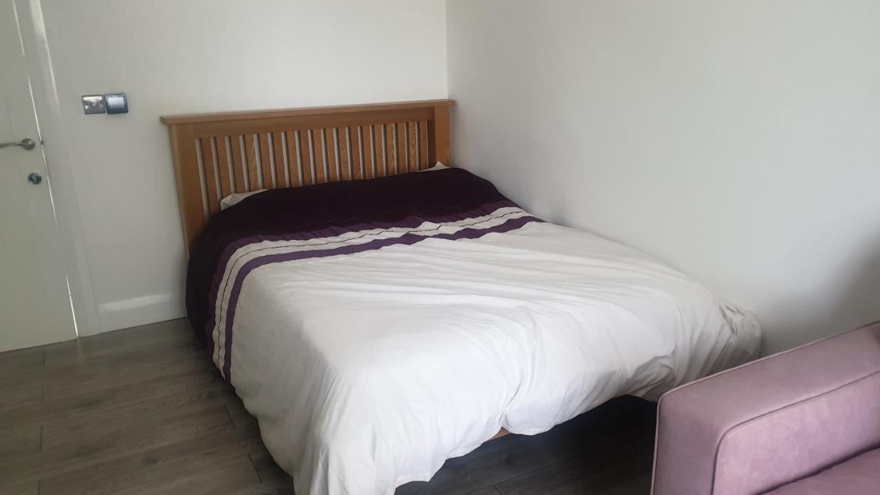 Apsley Home, Hemel Hempstead Ngoại thất bức ảnh