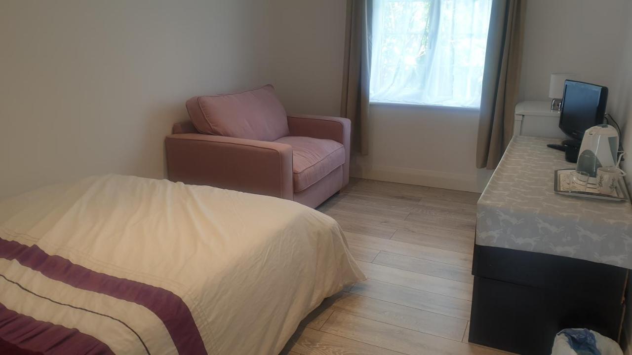 Apsley Home, Hemel Hempstead Ngoại thất bức ảnh